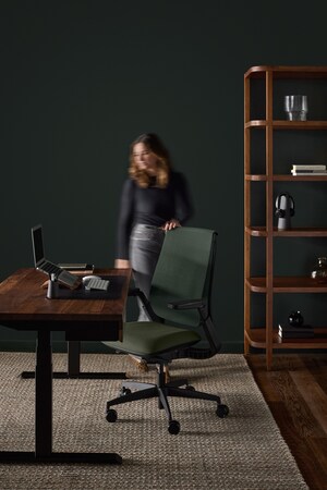 Ergonofis Introduces Equation, the Intuitive, Design-Forward Ergonomic Chair Built for Effortless Comfort
